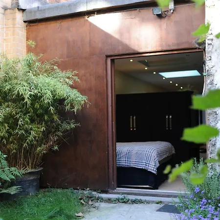 Lodge-ghent *